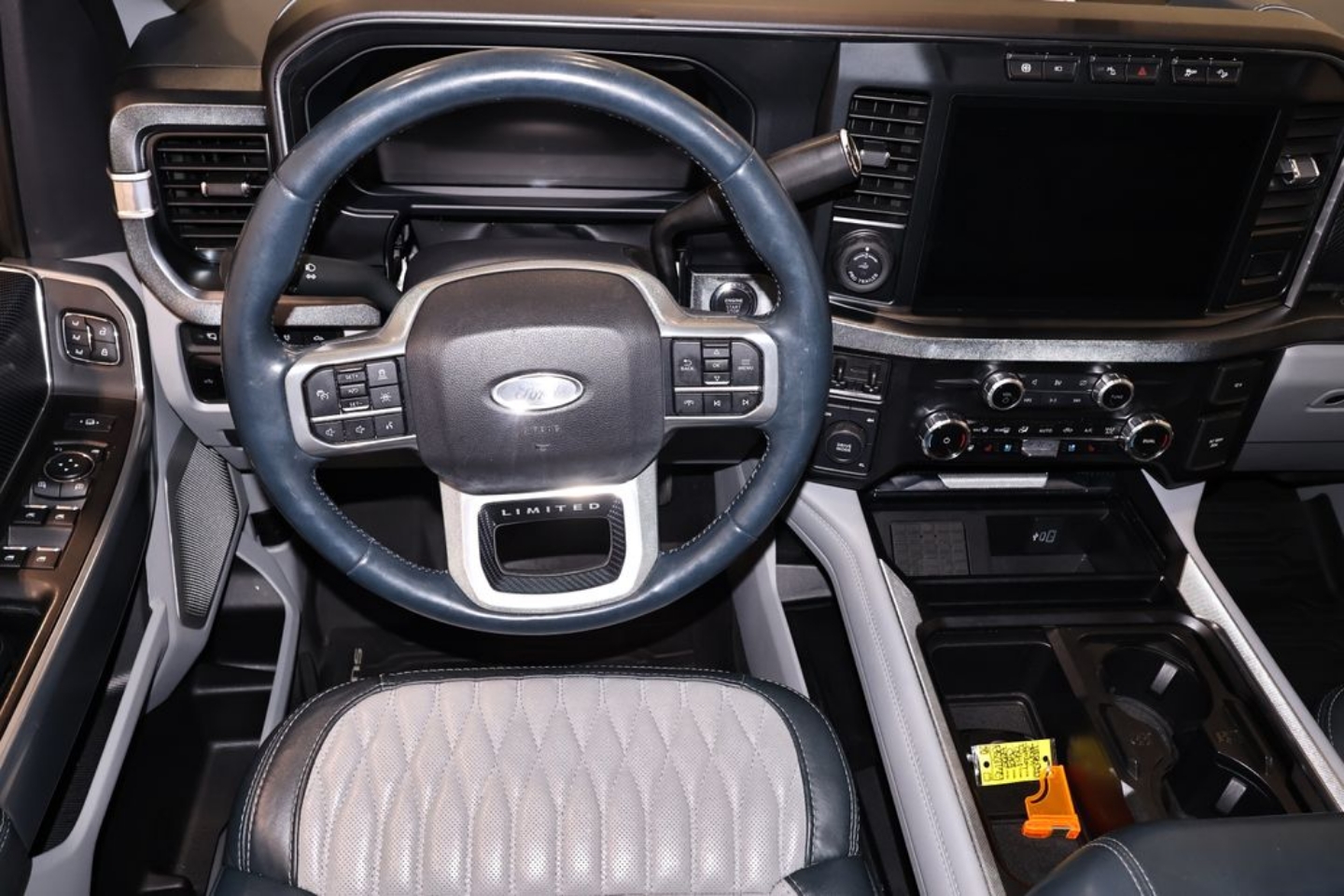 2024 Ford F-450 Super Duty Limited - Photo 23