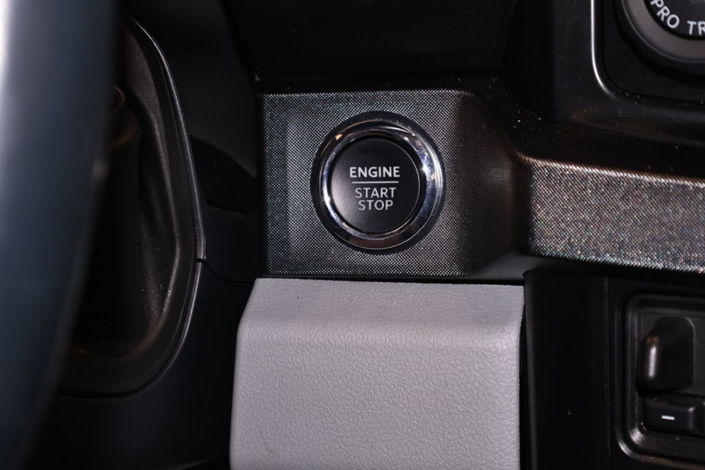 2024 Ford F-450 Super Duty Limited - Photo 29