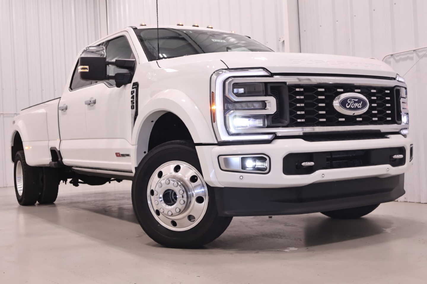 2024 Ford F-450 Super Duty Limited - Photo 51