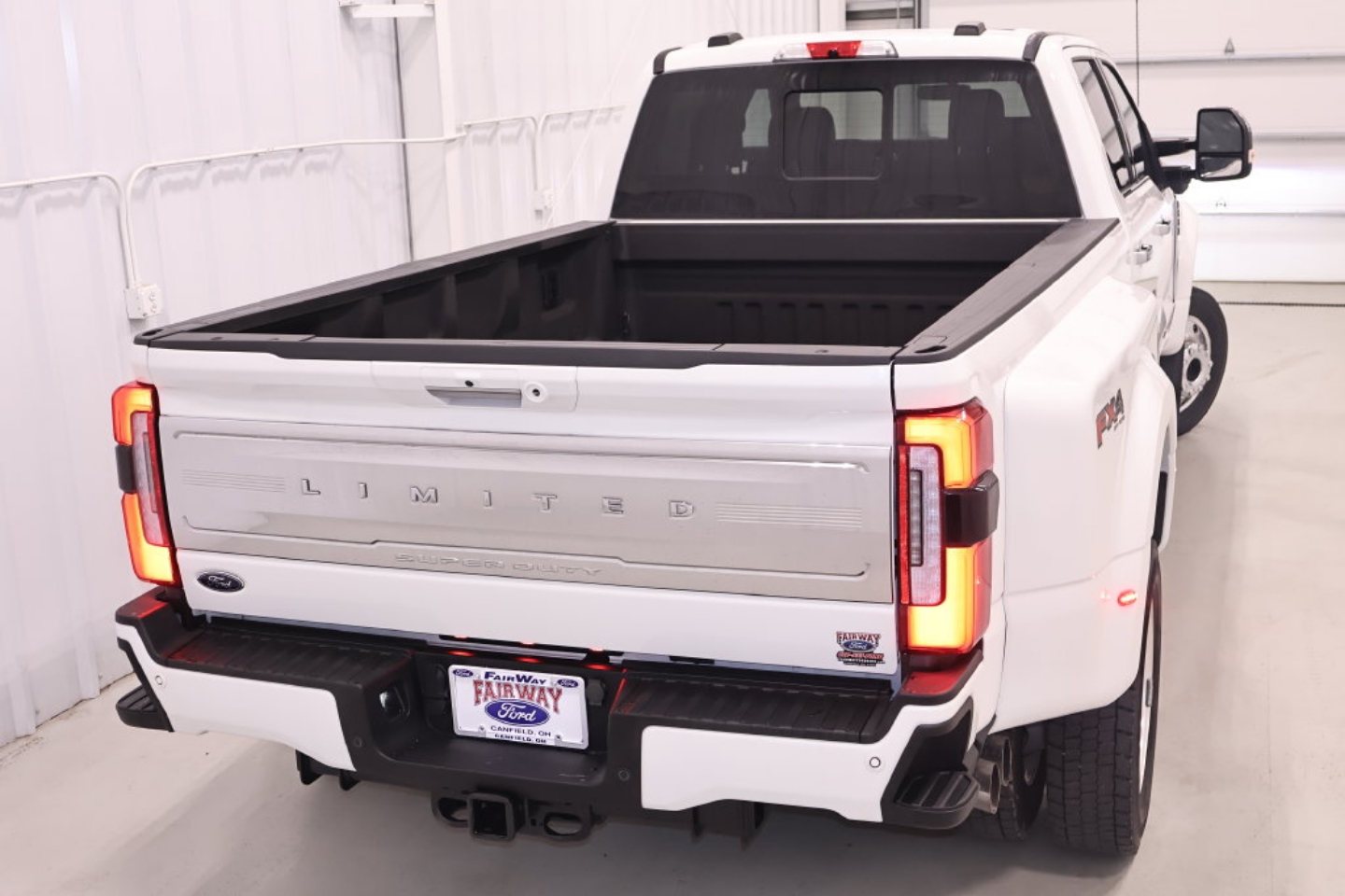 2024 Ford F-450 Super Duty Limited - Photo 55