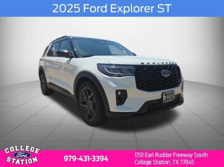 2025 Ford Explorer ST
