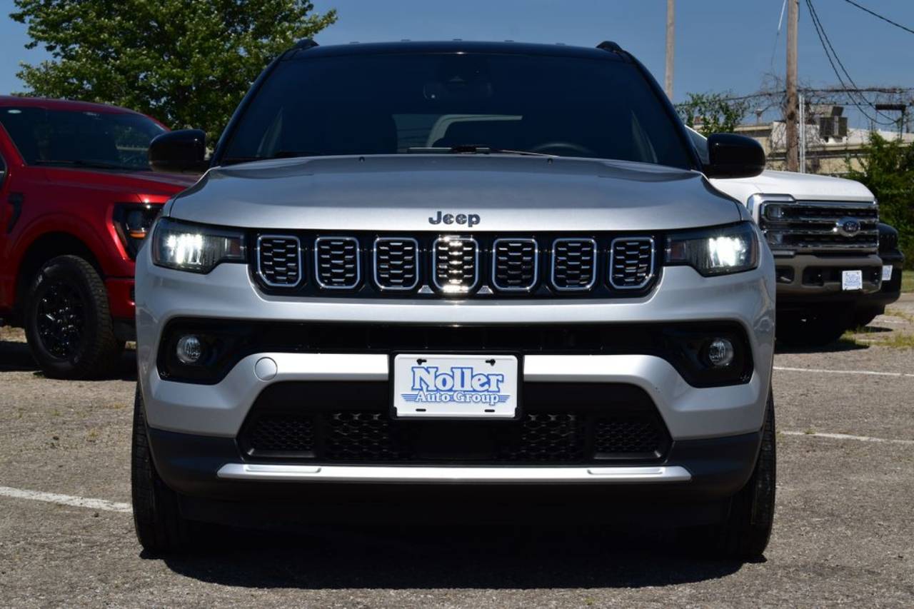 Certified 2025 Jeep Compass Limited with VIN 3C4NJDCN0ST545154 for sale in Kansas City
