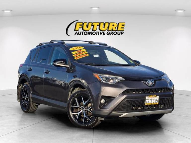 2016 Toyota RAV4 SE