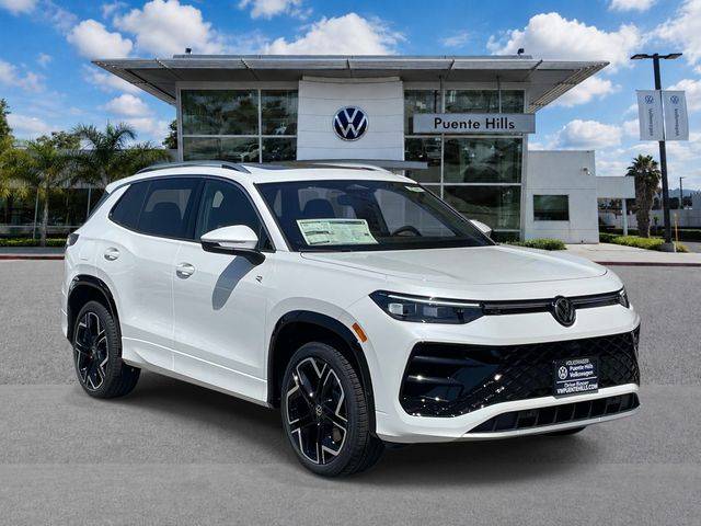 2026 Volkswagen Tiguan 2.0T SEL R-Line Turbo