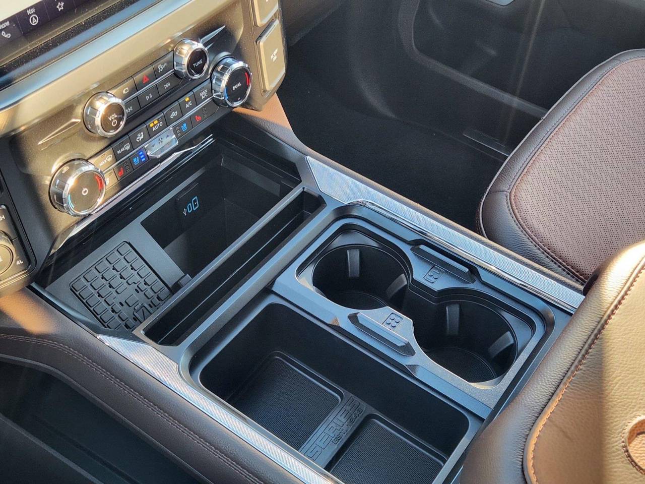 New 2026 Ford Super Duty F-450 DRW King Ranch, photo 15