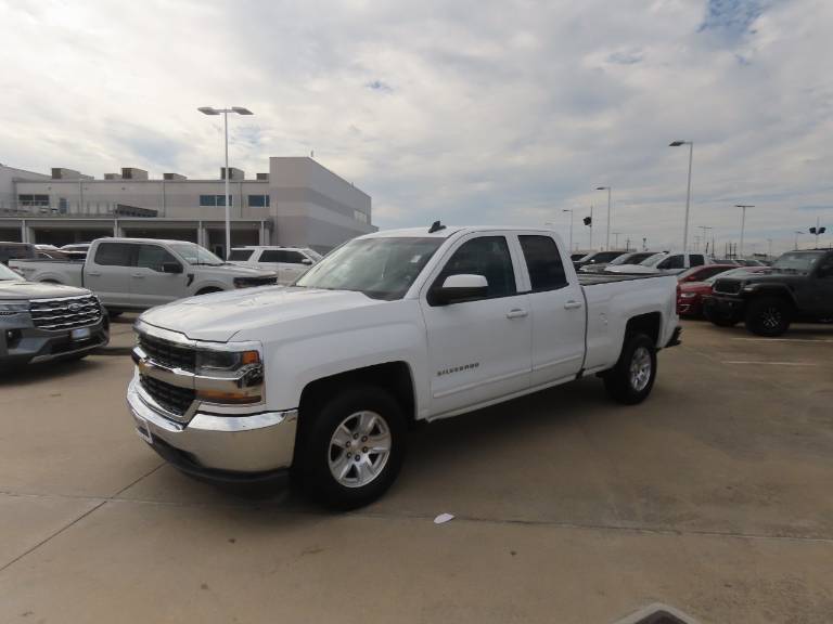 2018 Chevrolet Silverado 1500 2WD Double Cab 143.5 LT w/1LT