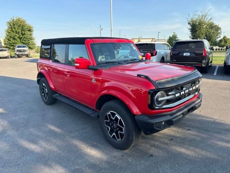 2023 Ford Bronco Outer Banks