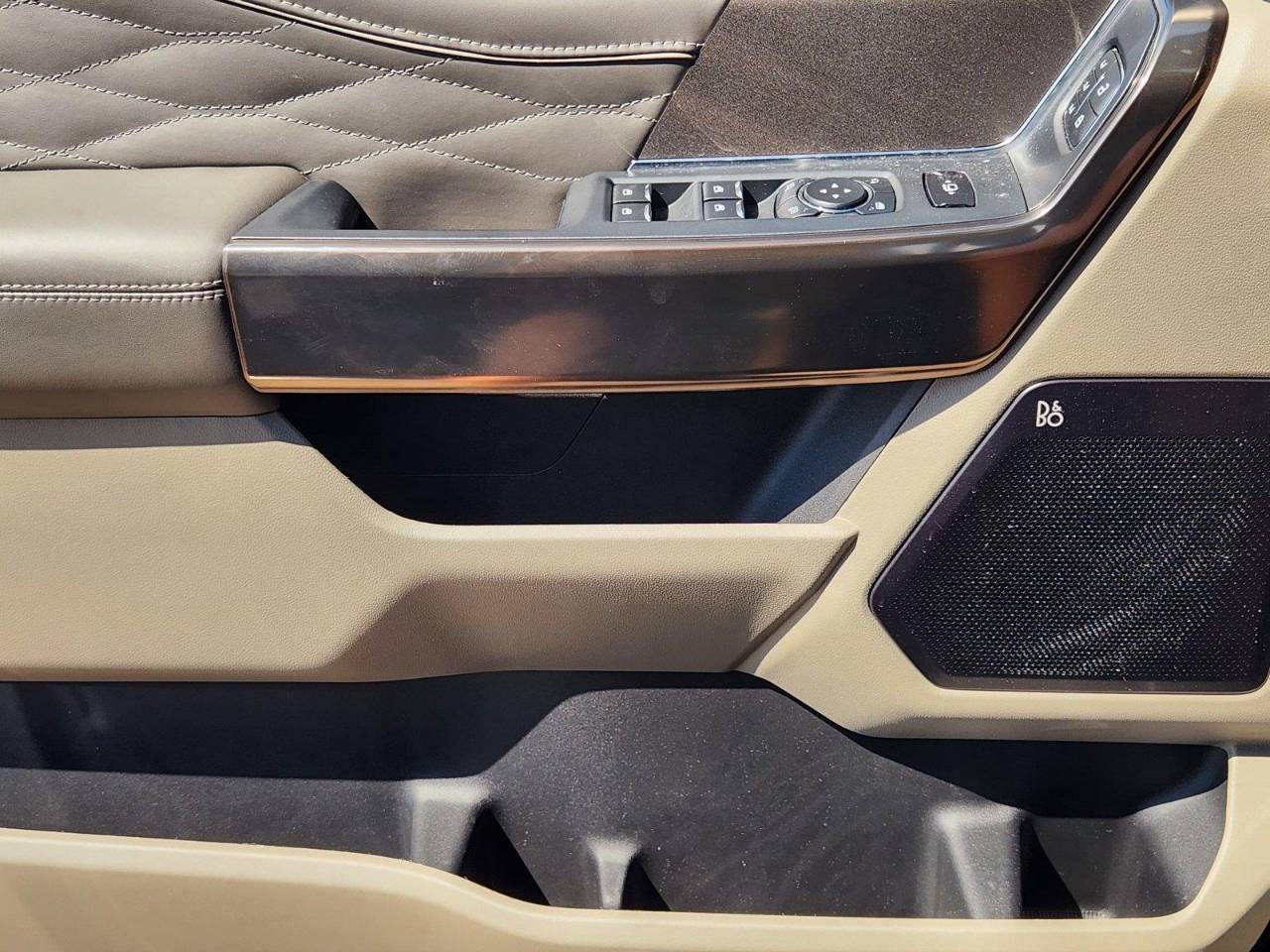 New 2026 Ford Super Duty F-450 DRW Platinum, photo 16