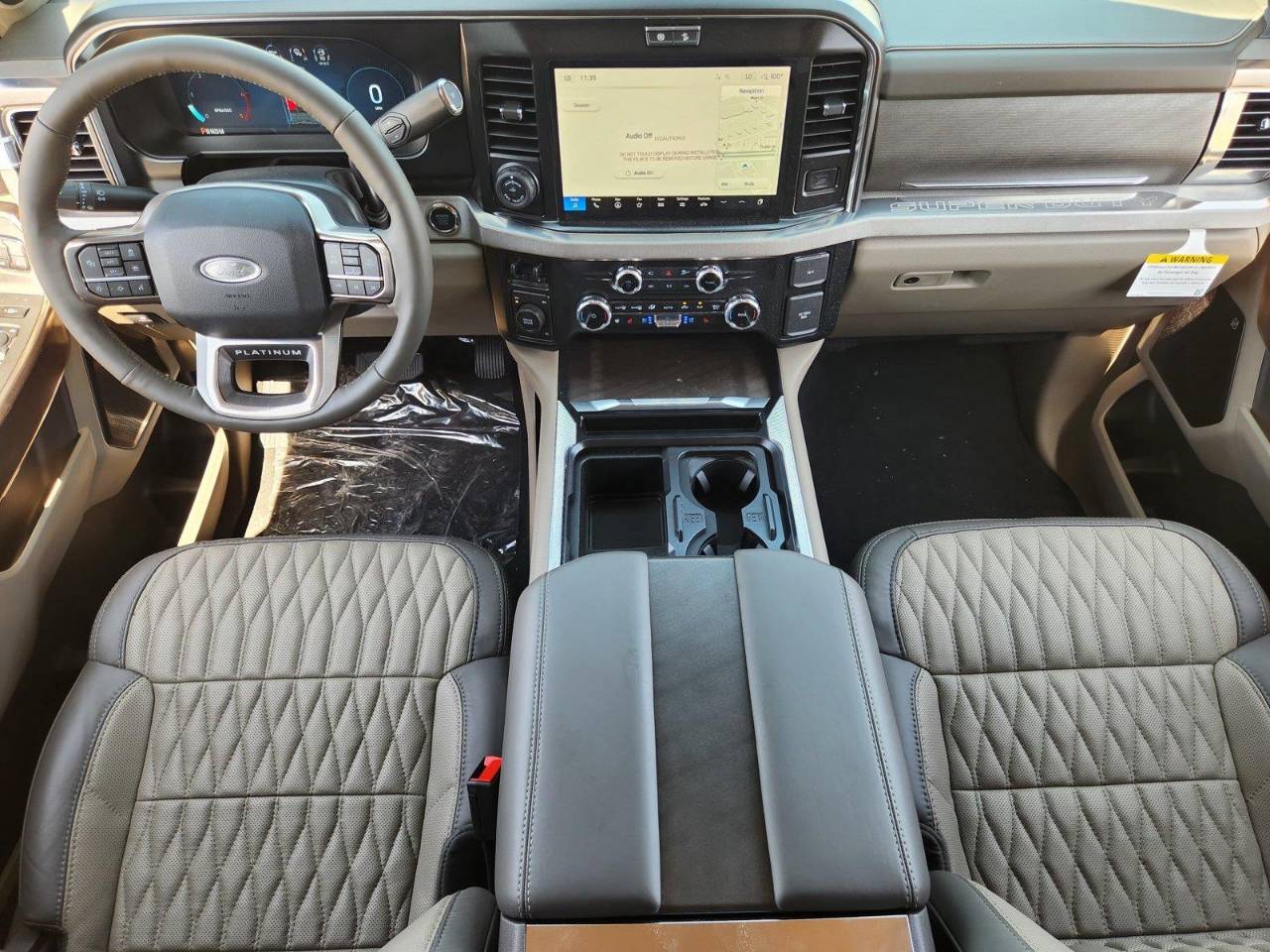 New 2026 Ford Super Duty F-450 DRW Platinum, photo 19