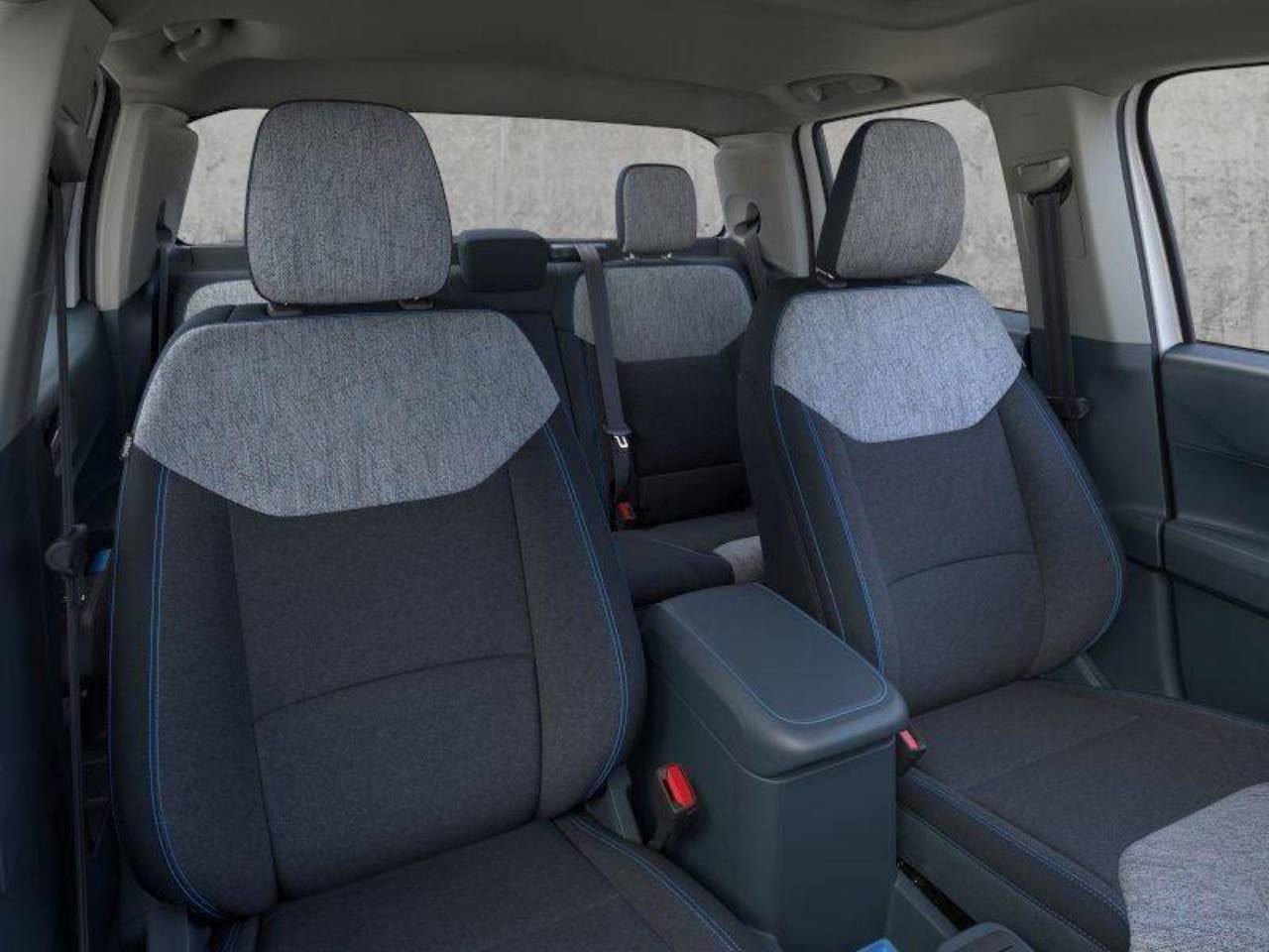 2025 Ford Maverick XLT - Photo 10