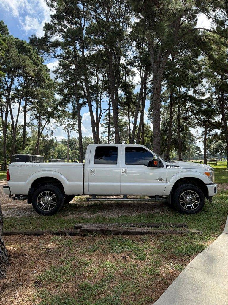 2016 Ford Super Duty F-350 SRW Platinum