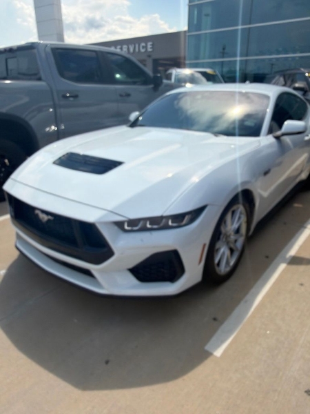 2024 Ford Mustang GT Premium