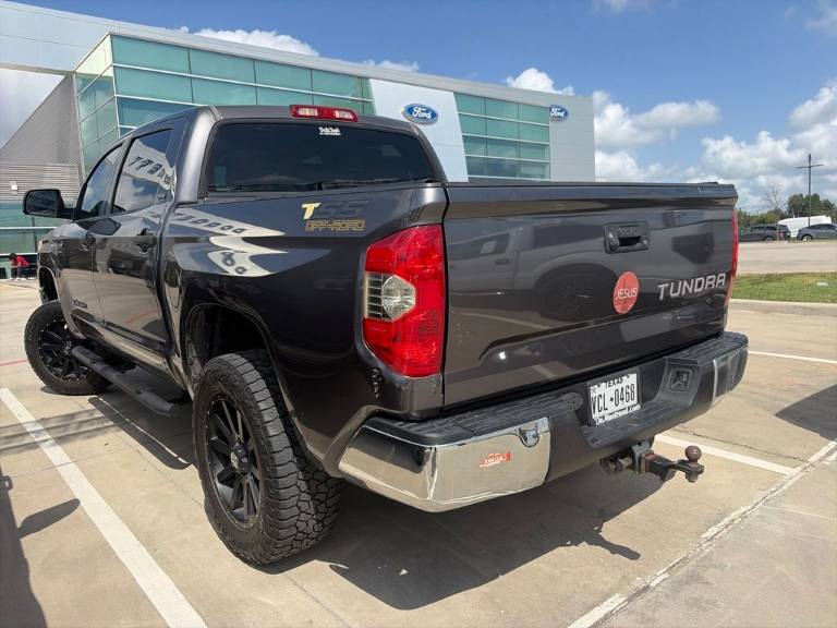 2017 Toyota Tundra 2WD SR5