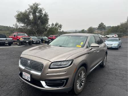 2020 Lincoln Nautilus Standard