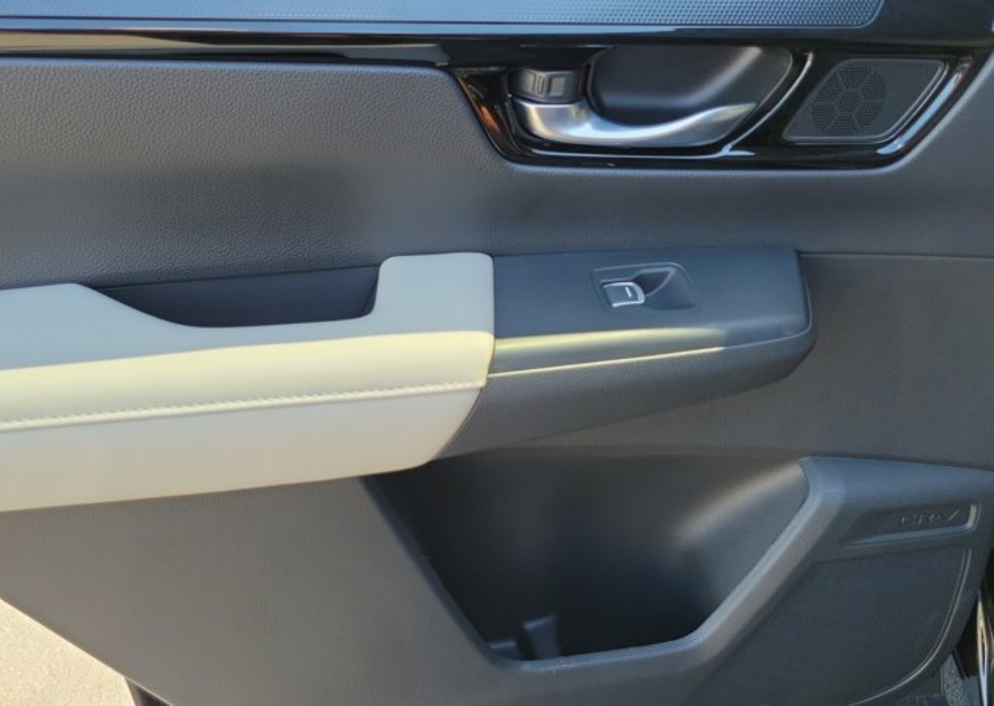 2024 Honda CR-V EX-L - Photo 16