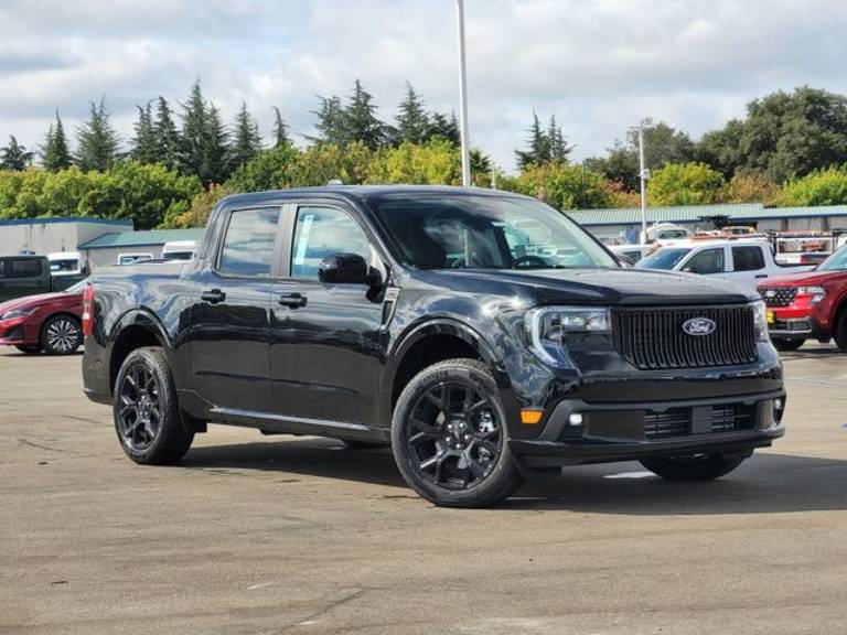 2026 Ford Maverick Lobo Standard