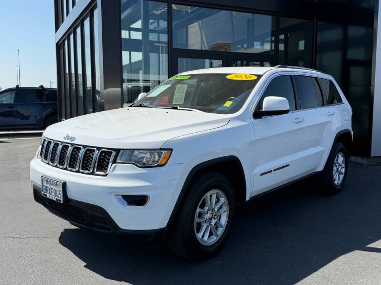 2020 Jeep Grand Cherokee Laredo E