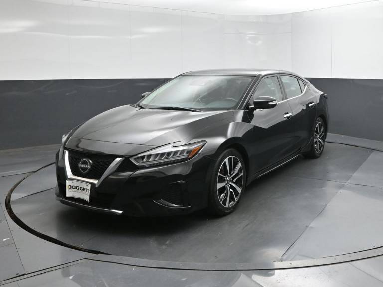 2023 Nissan Maxima SV