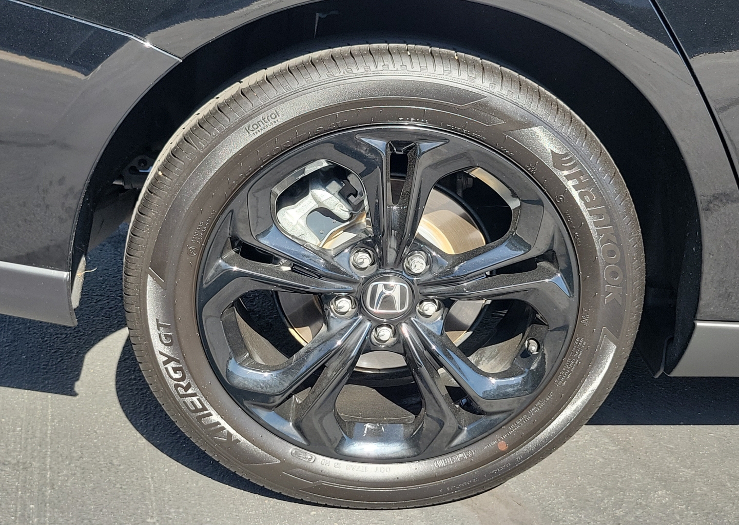 2025 Honda Accord SE - Photo 7