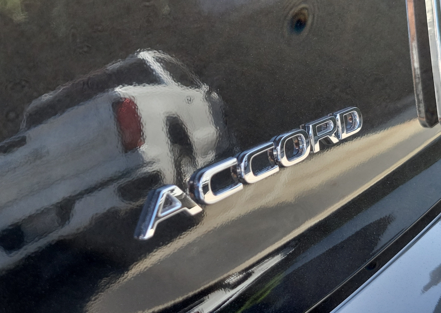 2025 Honda Accord SE - Photo 8