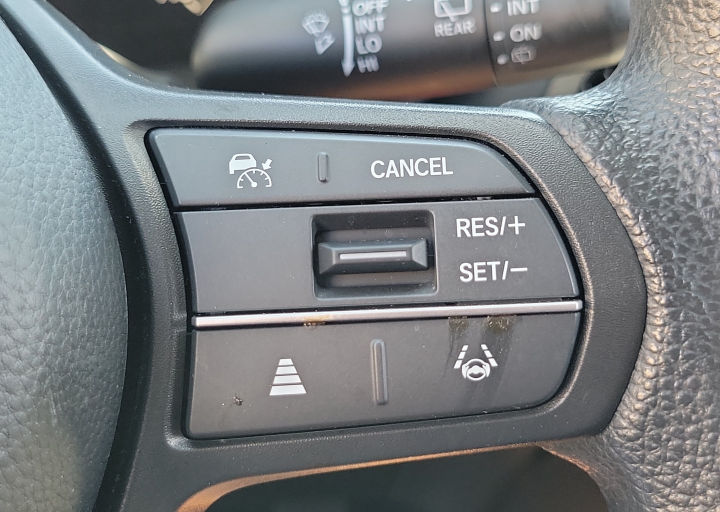2024 Honda CR-V LX - Photo 25