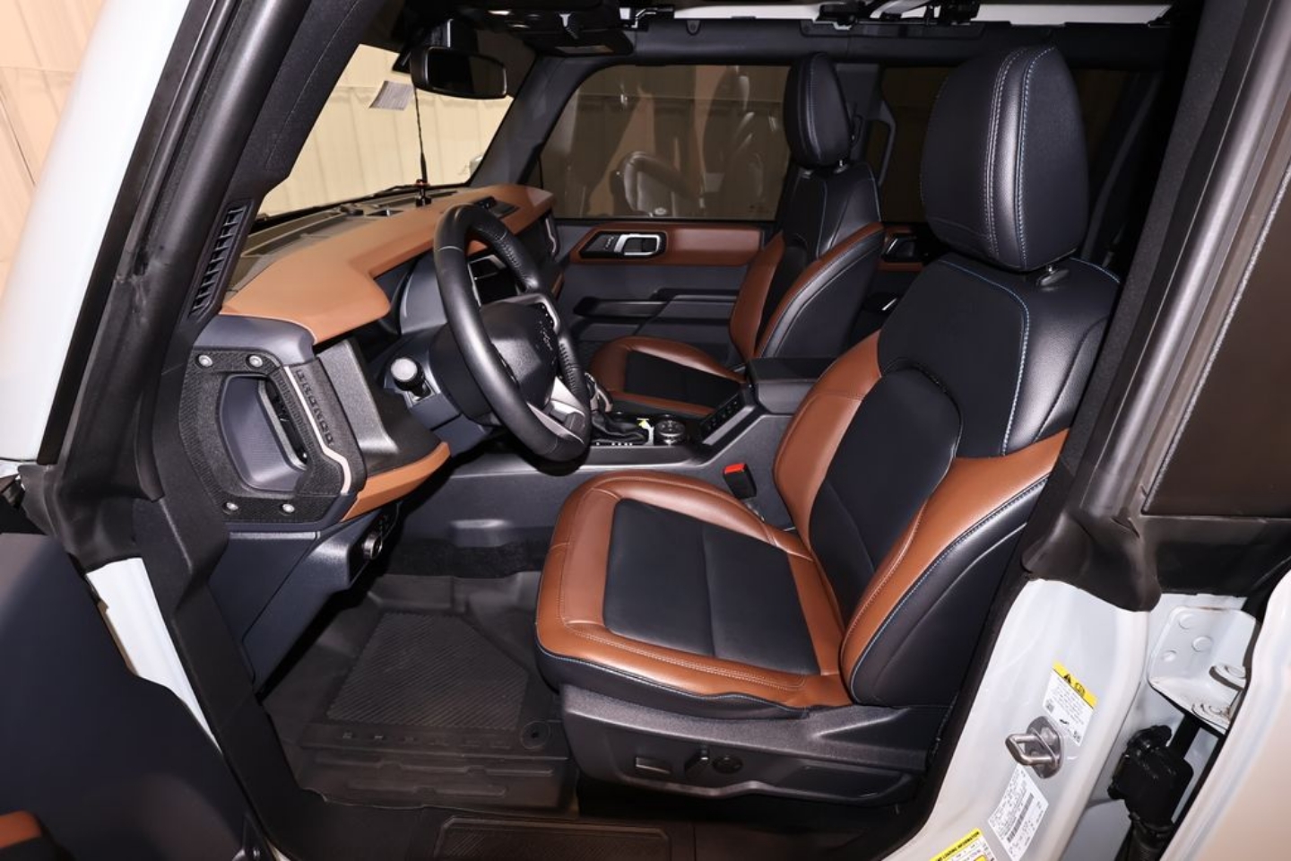 2024 Ford Bronco 4-Door Outer Banks - Photo 12