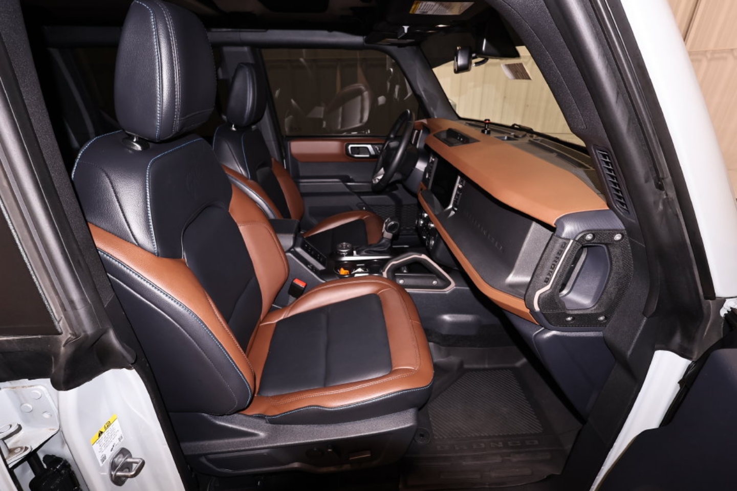 2024 Ford Bronco 4-Door Outer Banks - Photo 19
