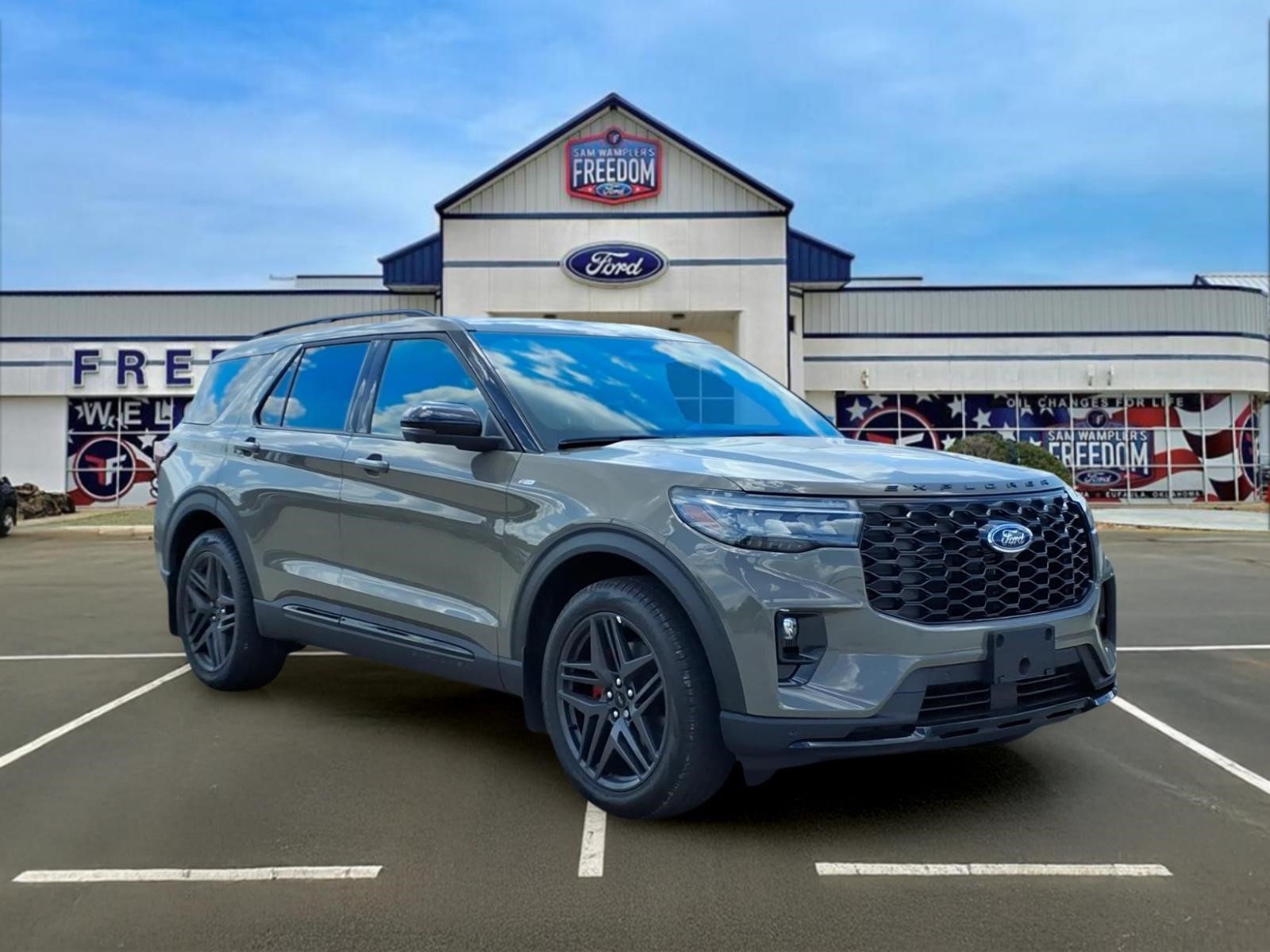 2026 Ford Explorer ST-Line