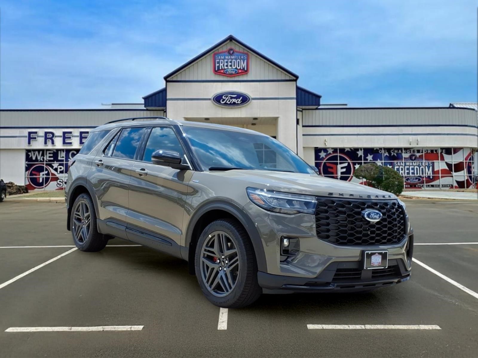 2026 Ford Explorer ST-Line