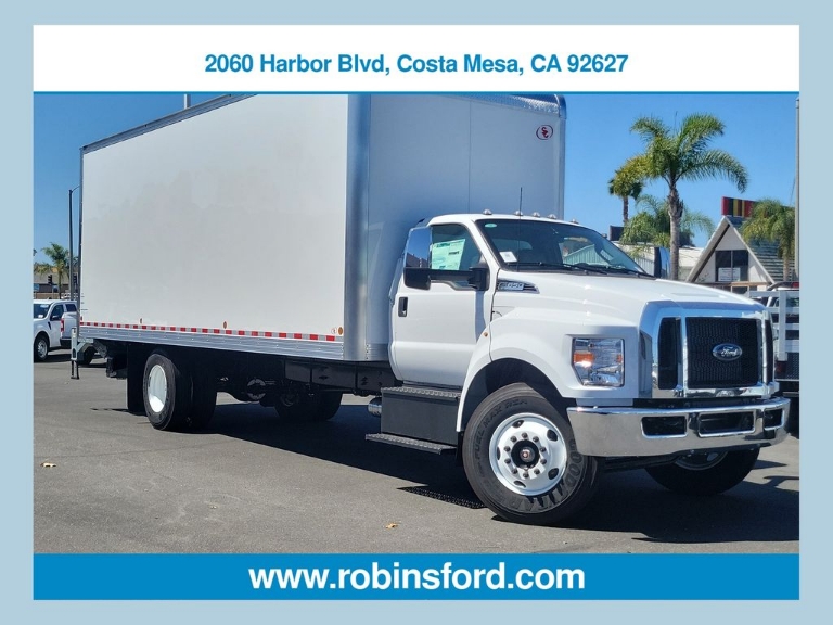 2027 Ford F-650SD Base