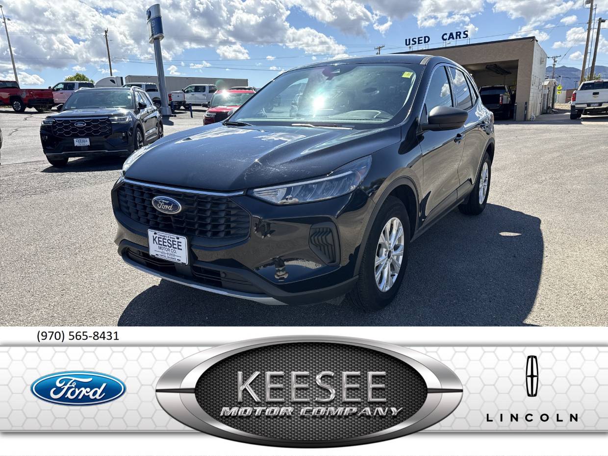 2023 Ford Escape
