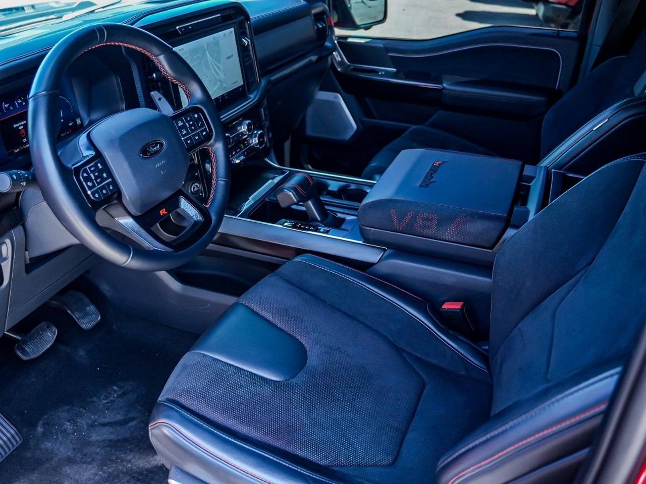 Used 2025 Ford F-150 Raptor, photo 14