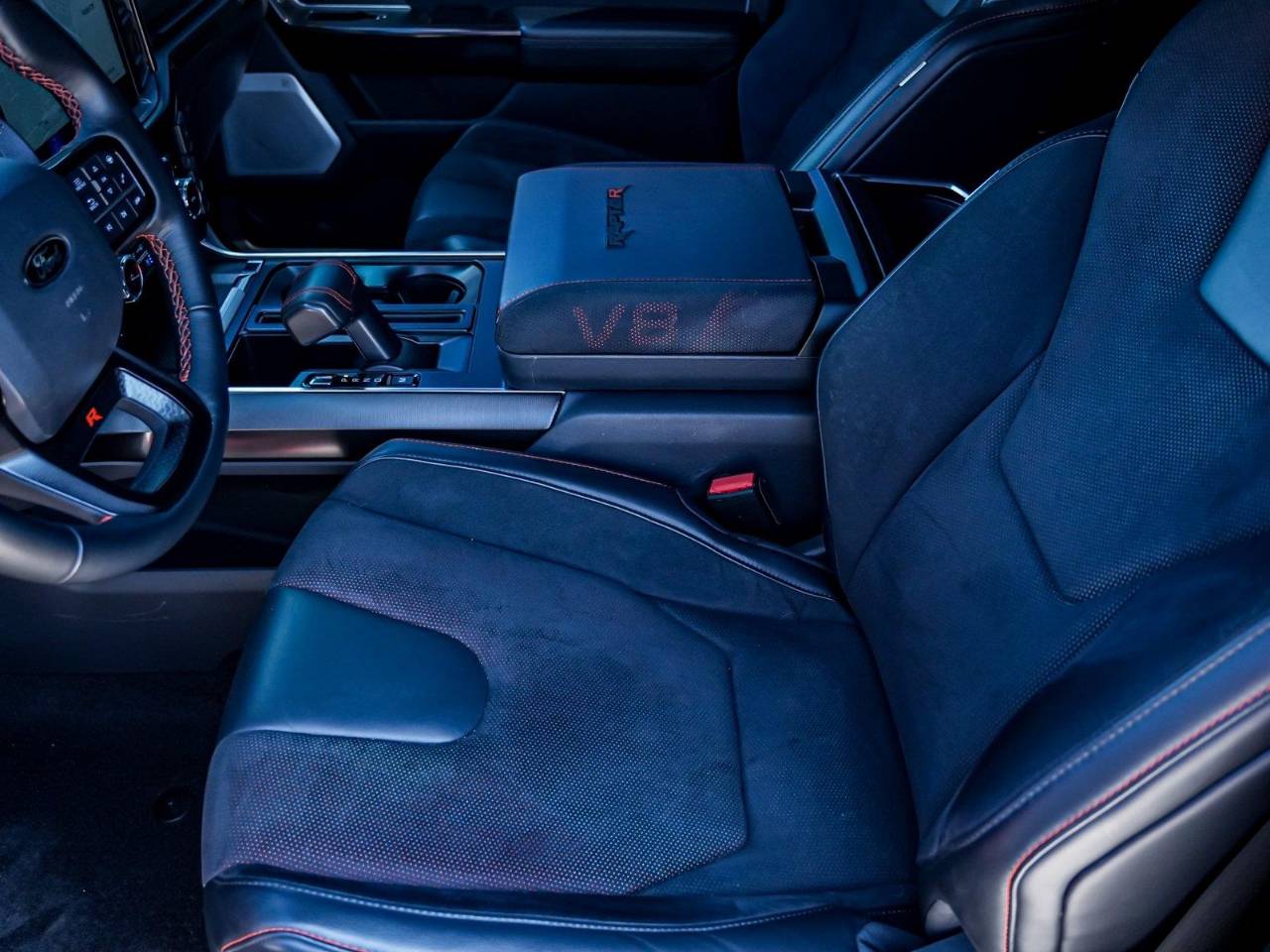 Used 2025 Ford F-150 Raptor, photo 15