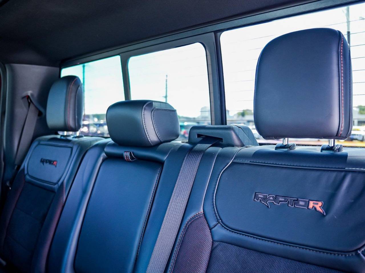 Used 2025 Ford F-150 Raptor, photo 37