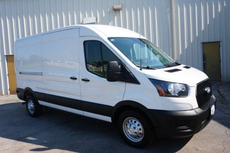 2026 Ford Transit Cargo Van Base