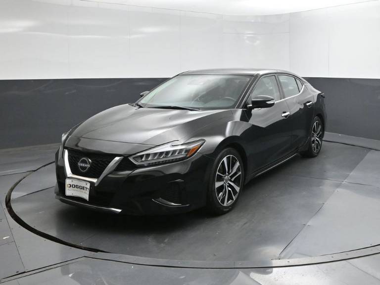 2023 Nissan Maxima SV