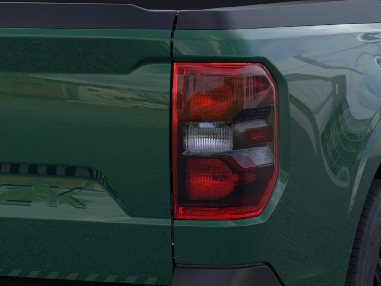 2025 Ford Maverick XLT - Photo 22