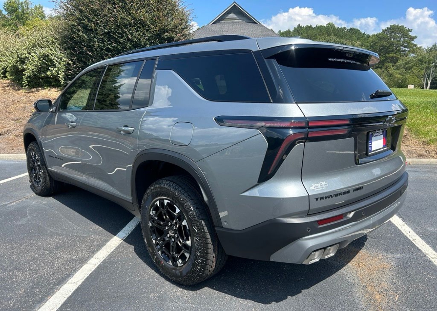 2027 Chevrolet Traverse Z71 - Photo 91