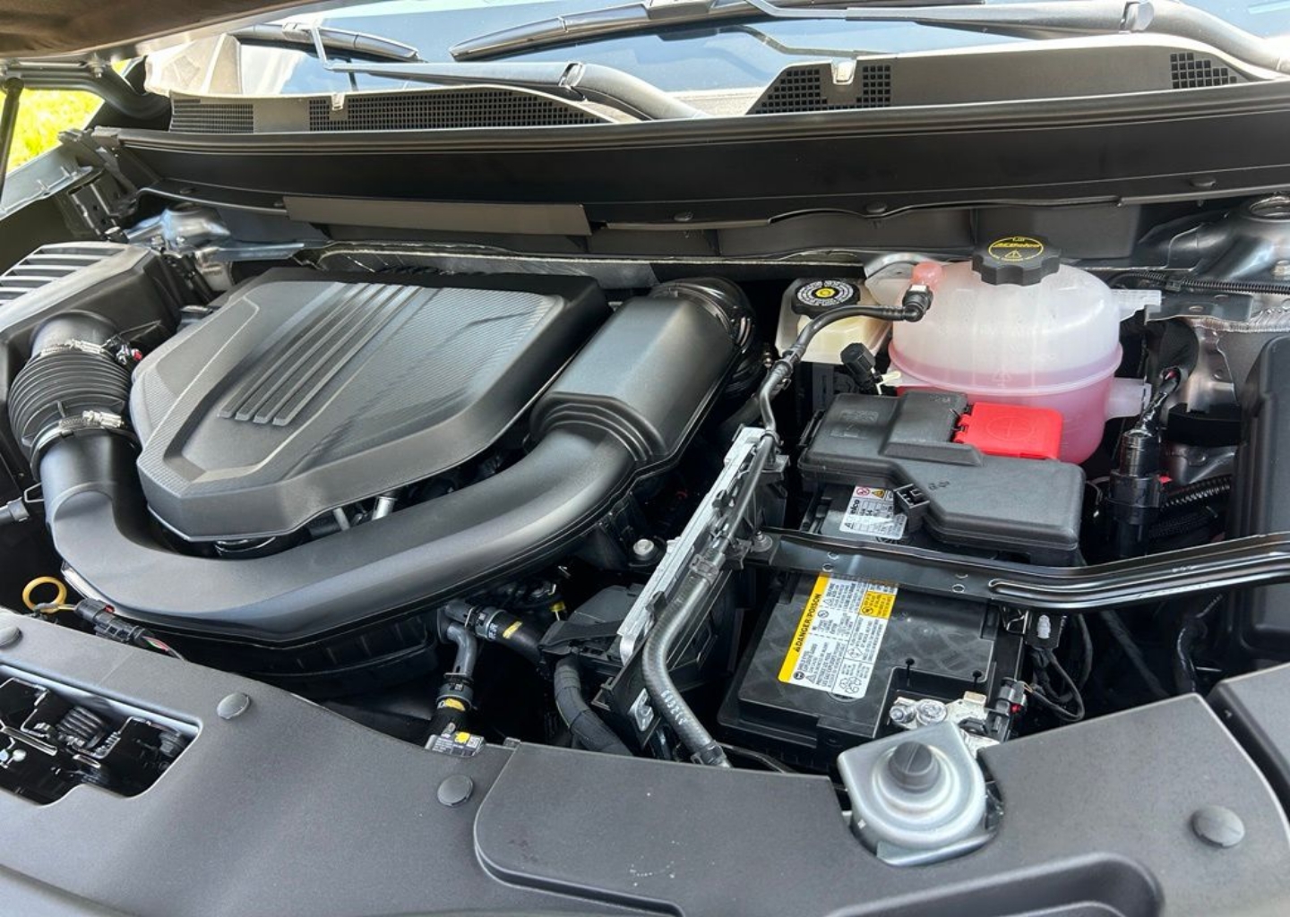 2027 Chevrolet Traverse Z71 - Photo 139