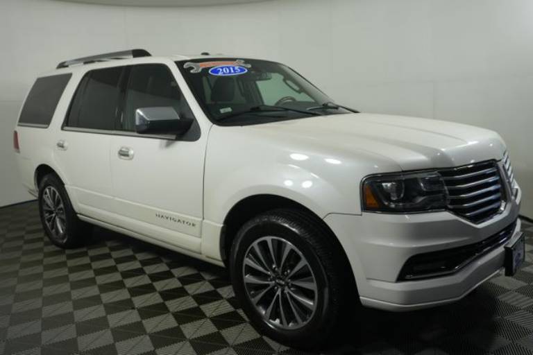 2015 Lincoln Navigator Base