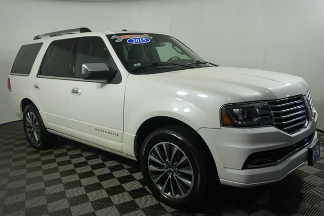 Used 2015 Lincoln Navigator Base with VIN 5LMJJ2JT5FEJ04168 for sale in Kansas City, MO
