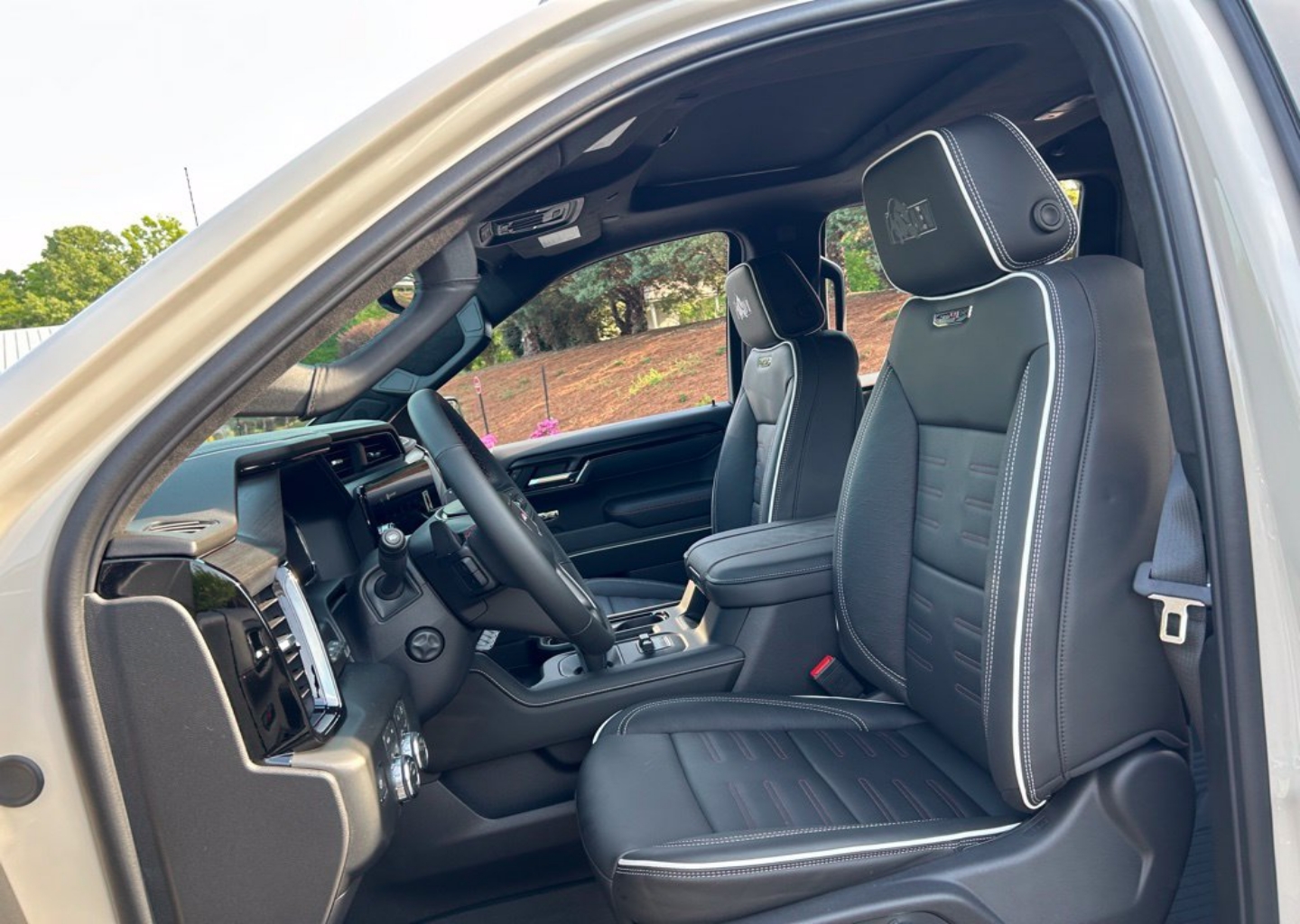 2026 GMC Sierra 1500 AT4X - Photo 109