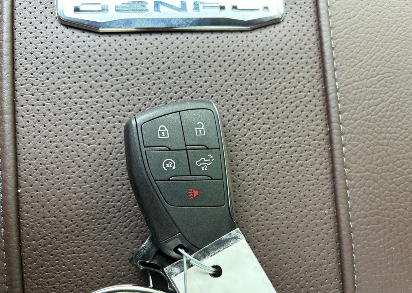 2026 GMC Sierra 2500HD Denali - Photo 94