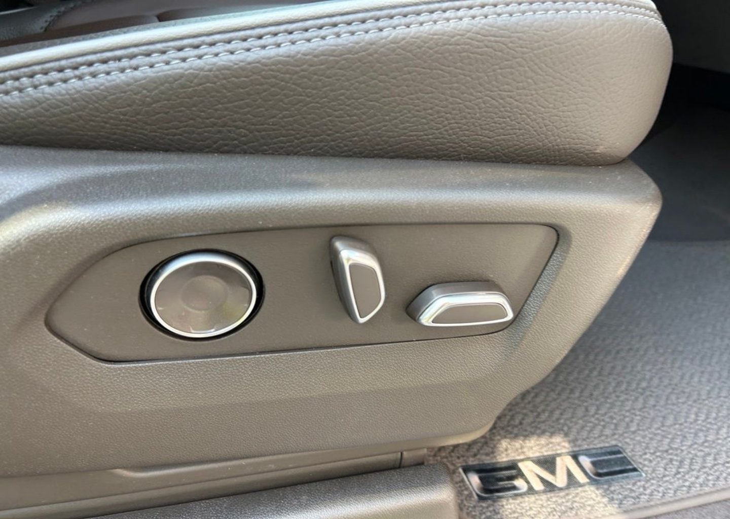 2026 GMC Sierra 2500HD Denali - Photo 107