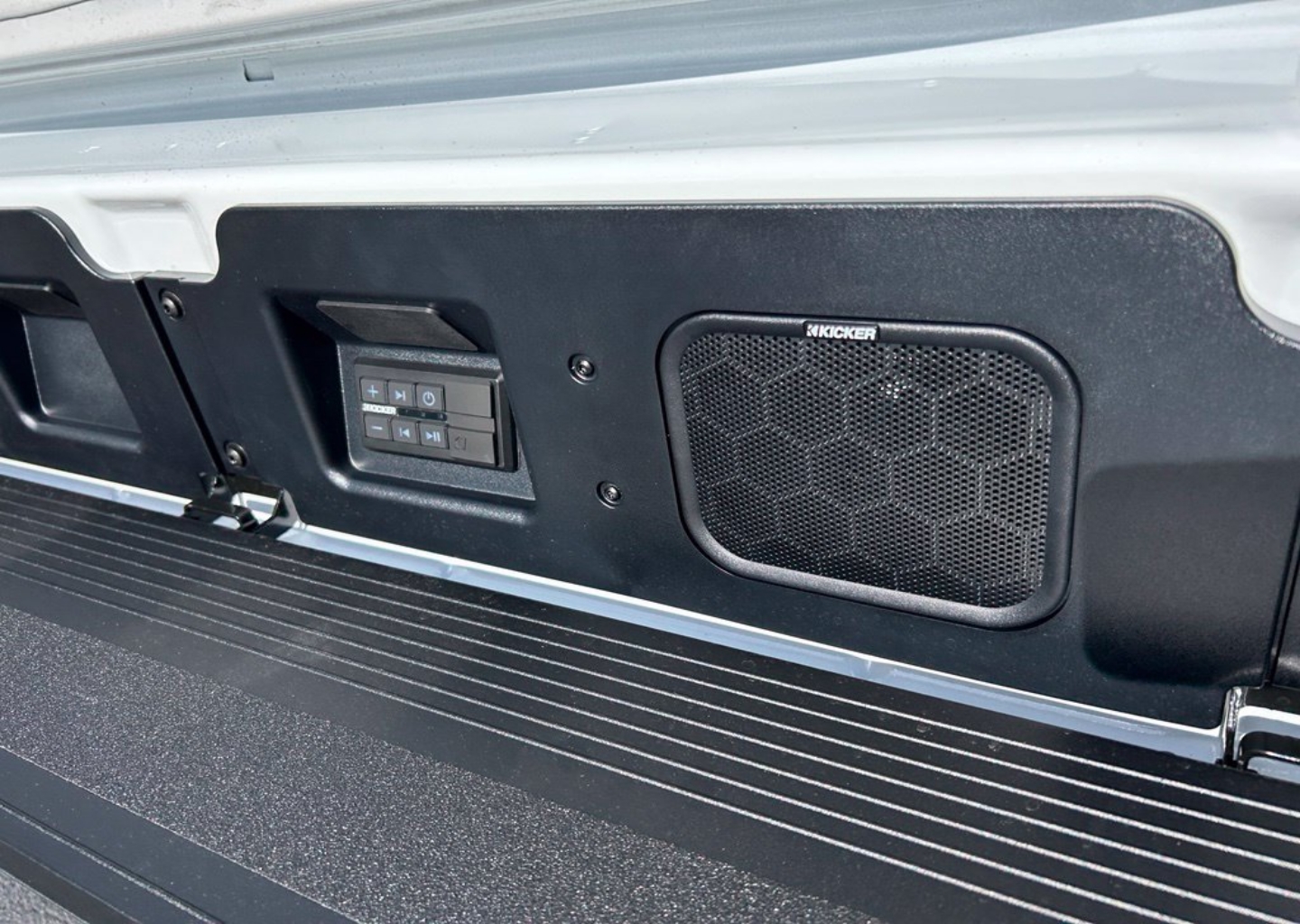 2026 GMC Sierra 1500 AT4X - Photo 99