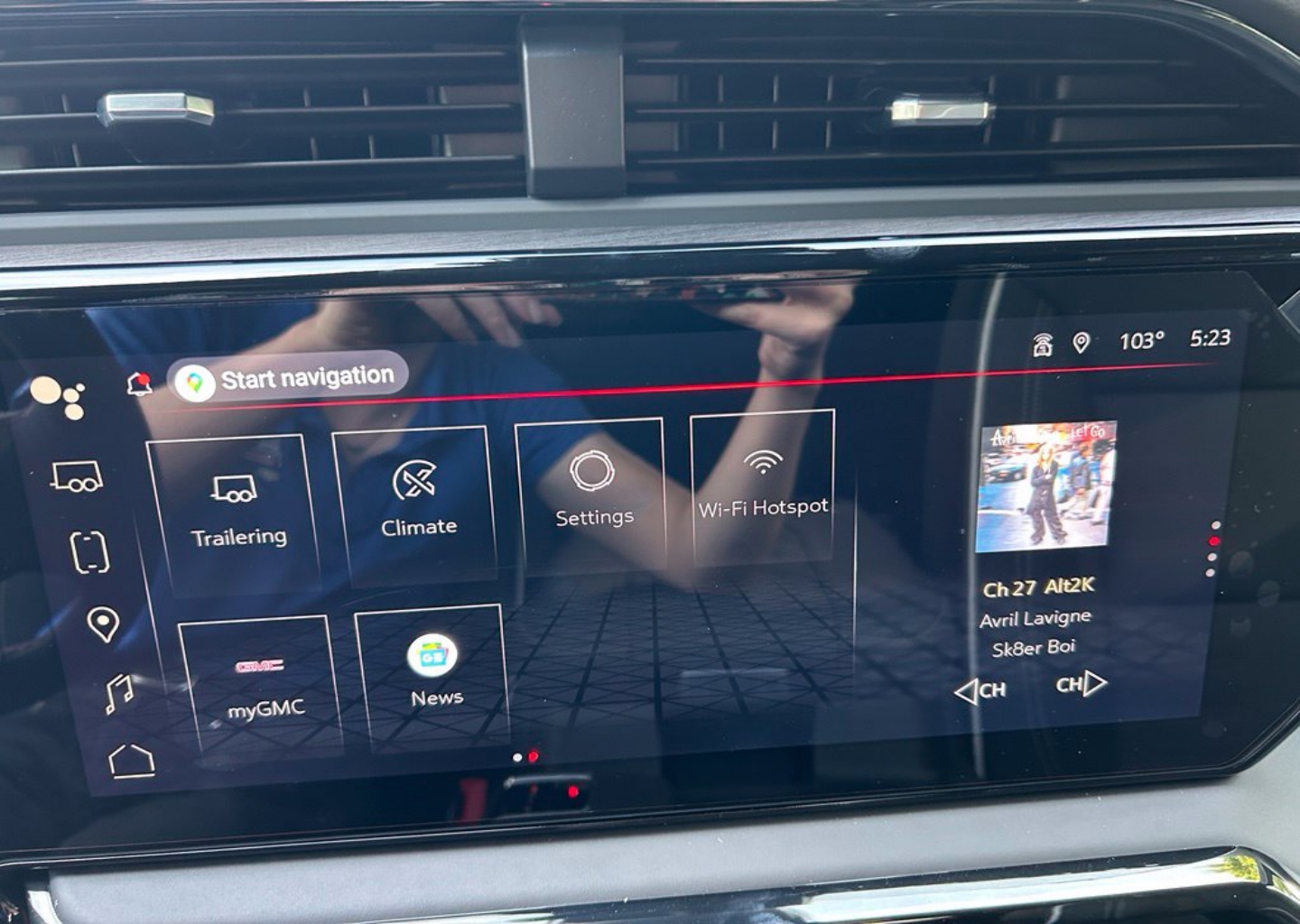 2026 GMC Sierra 1500 AT4X - Photo 105
