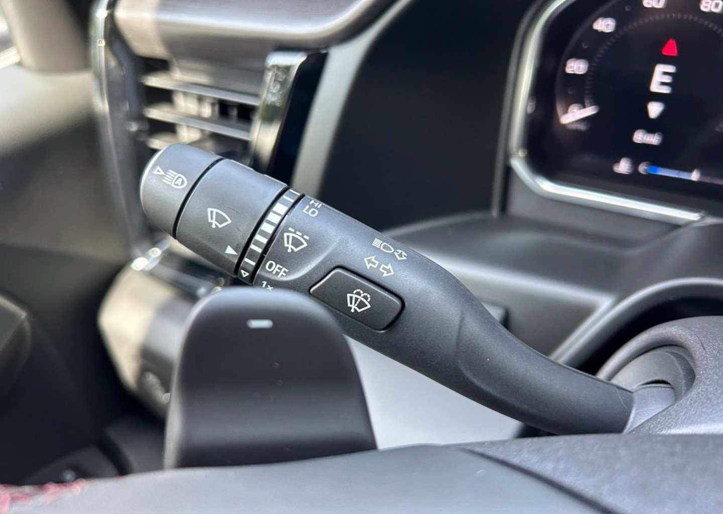 2026 GMC Sierra 1500 AT4X - Photo 128