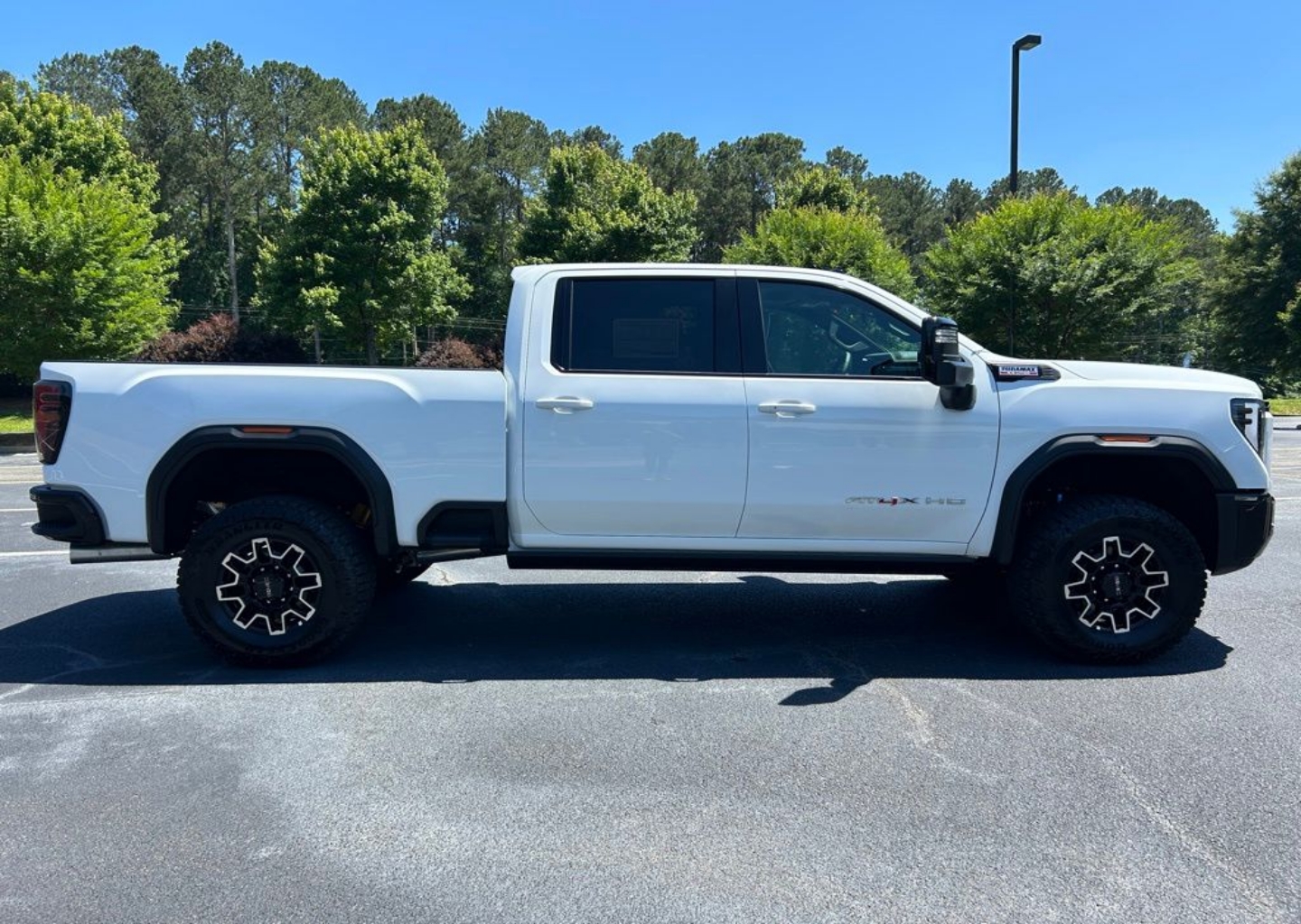 2026 GMC Sierra 2500HD AT4X - Photo 95