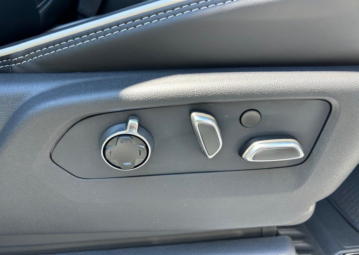 2026 GMC Sierra 2500HD AT4X - Photo 124