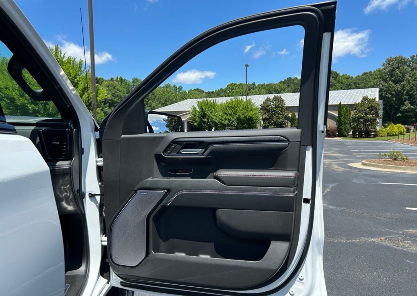 2026 GMC Sierra 1500 AT4X - Photo 132